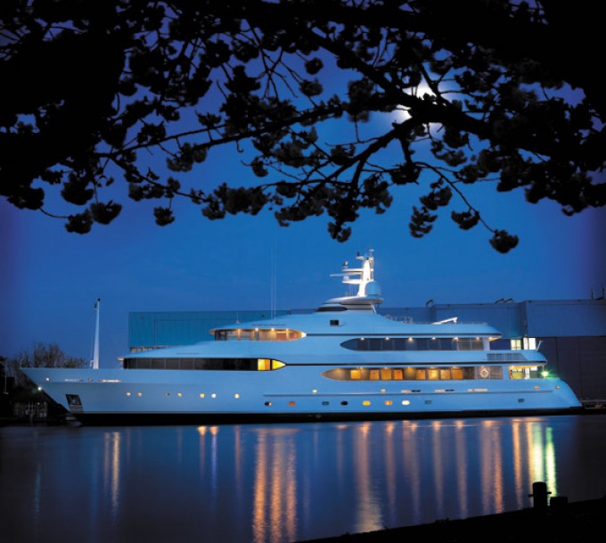 The 51.75m Motor Yacht DREAM Feadship Charter World Luxury Yacht