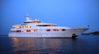 Luxury Yacht�CAPRI
