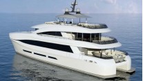 Curvelle-yacht-Quaranta-rear-view