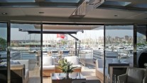 Motor-Yacht-NOOR-Upper_dining_3_low-435x650