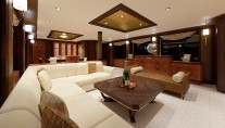 Ocean-Alexander-120-Superyacht-Salon