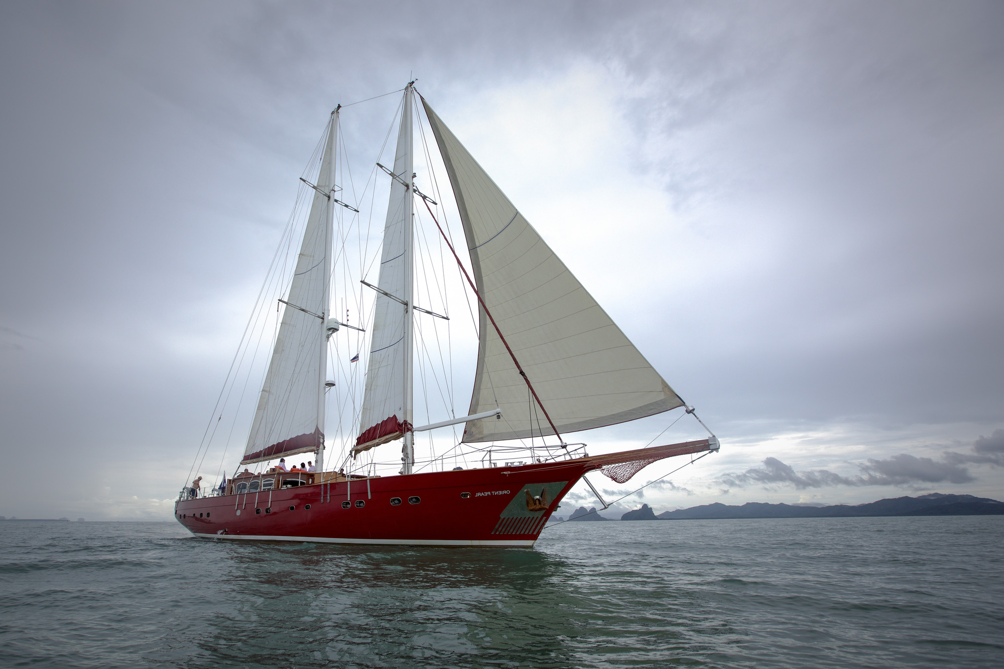 ORIENT PEARL Yacht Charter Details, Custom built CHARTERWORLD Luxury