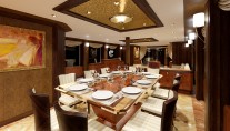 Superyacht-Ocean-Alexander-120-Dining