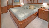 Yacht-6864-10