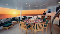 Yacht-6864-12