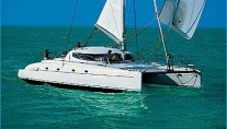 bahia46_sailing