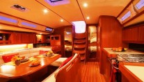 dufour455-saloon