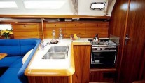 sunfast_37-galley
