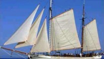 Motor Sailor Vera