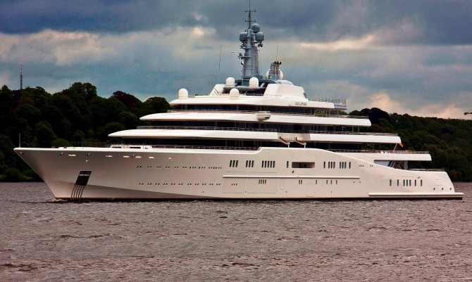 Superyacht ECLIPSE Owned by Roman Abramovich is the Largest Private Luxury Yacht in the world