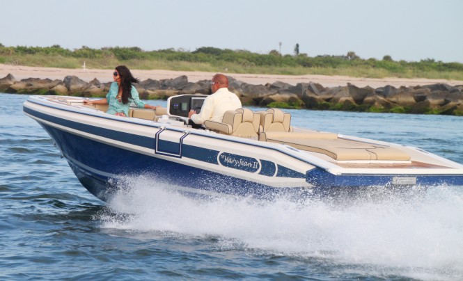 CHASE 23 Yacht Tender Close Up Image courtesy of Novurania CHASE 23 Yacht Tender Close Up Image courtesy of Novurania