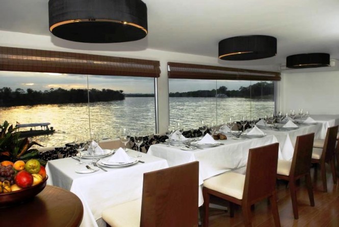 MV AQUA - Dining MV AQUA - Dining