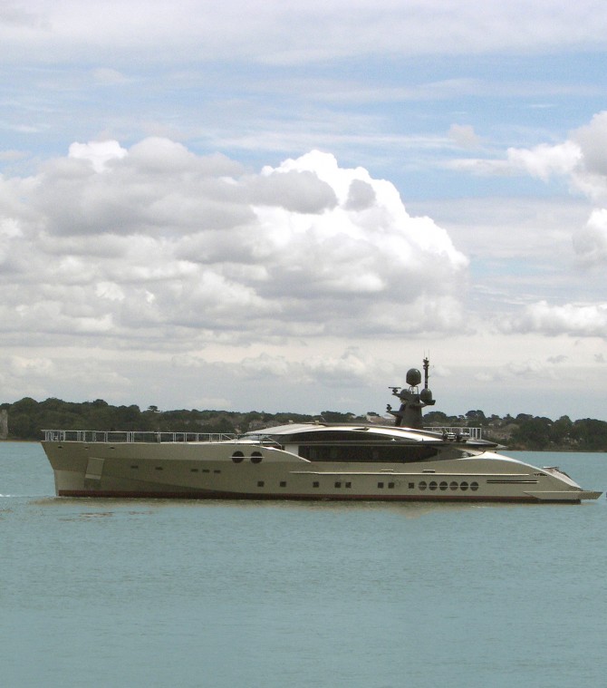 PJ-501 Mega Sport Yacht in water PJ-501 Mega Sport Yacht in water