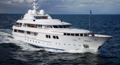 Superyacht Jamaica Bay underway Superyacht Jamaica Bay underway