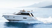 Sealine F42 Motor Yacht - Credit Sealine