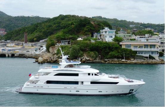 http://www.charterworld.com/news/wp-content/uploads/2011/05/5th-P130-Motor-yacht-Angara-to-be-delivered-by-Horizon-1.jpg