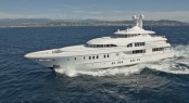 60m charter yacht Solemates II running