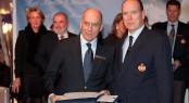Igor Simcic of Esimit Europa 2 yacht and HSH Prince Albert II - Membership Certificate