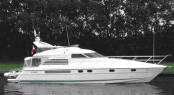 Fairline Squadron50 yacht