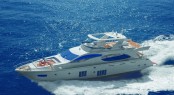 Azimut 88 Superyacht running