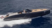 The Frauscher 1017 GT yacht tender running