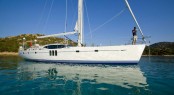 The Oyster 625 sailing yacht Blue Jeannie