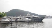 Horizon RP120 motor yacht Muses in Sanya