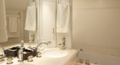 Charter Yacht LA MASCARADE - Master Bathroom Charter Yacht LA MASCARADE - Master Bathroom