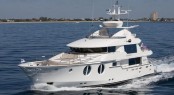Luxury motor yacht CC105 by Horizon Yachts
