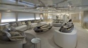 Main Salon of motor yacht DARLINGS DANAMA