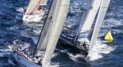 Maxi Class mark rounding - Photo by Rolex Carlo Borlenghi