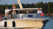 Hull 413 yacht tender - front view