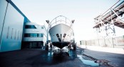 New 100-ton boatlift in action at new Mulder shipyard