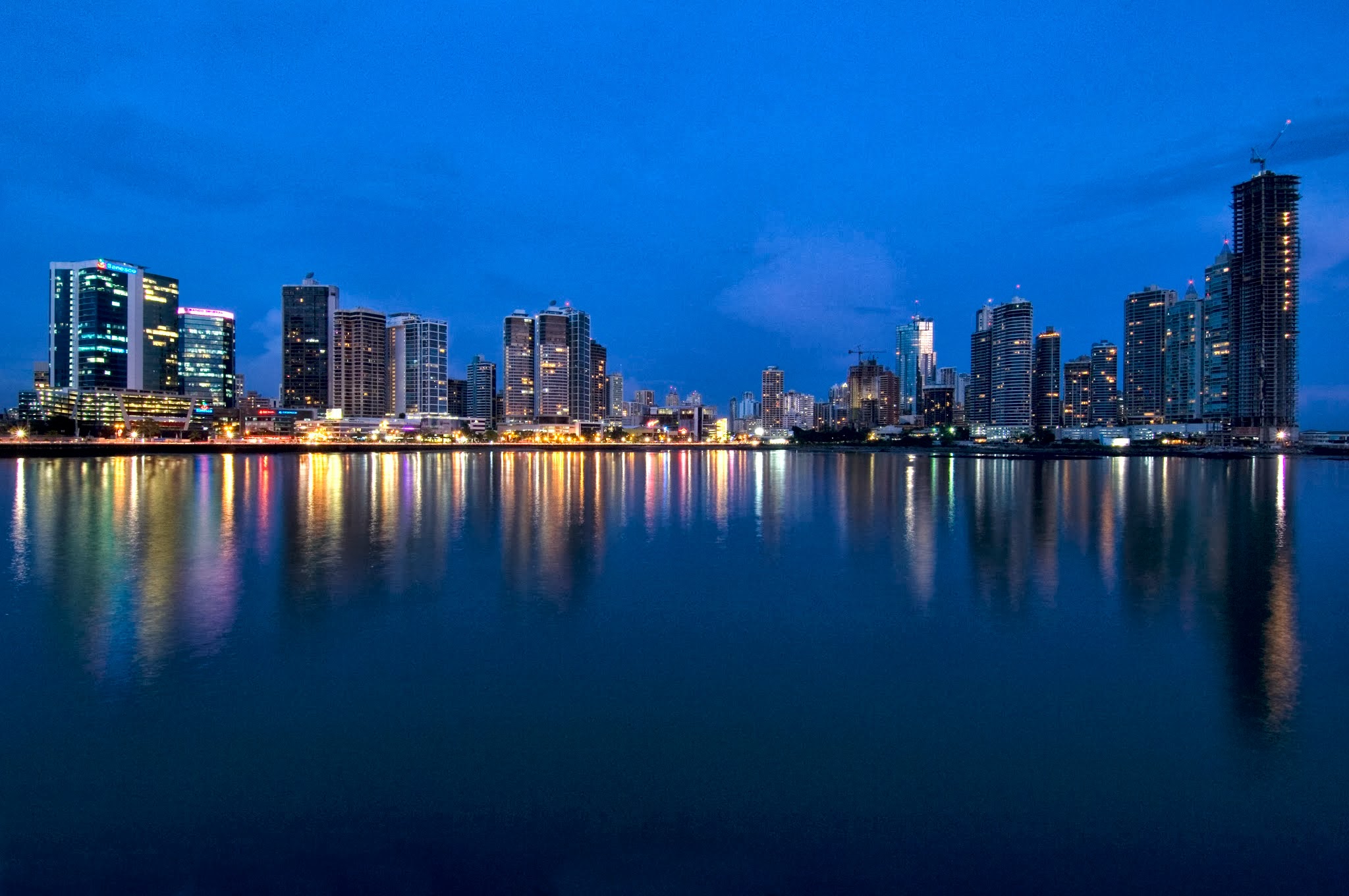 Ciudad de Panamá - Skyline - Courtesy of VisitPanama.com — Luxury Yacht
