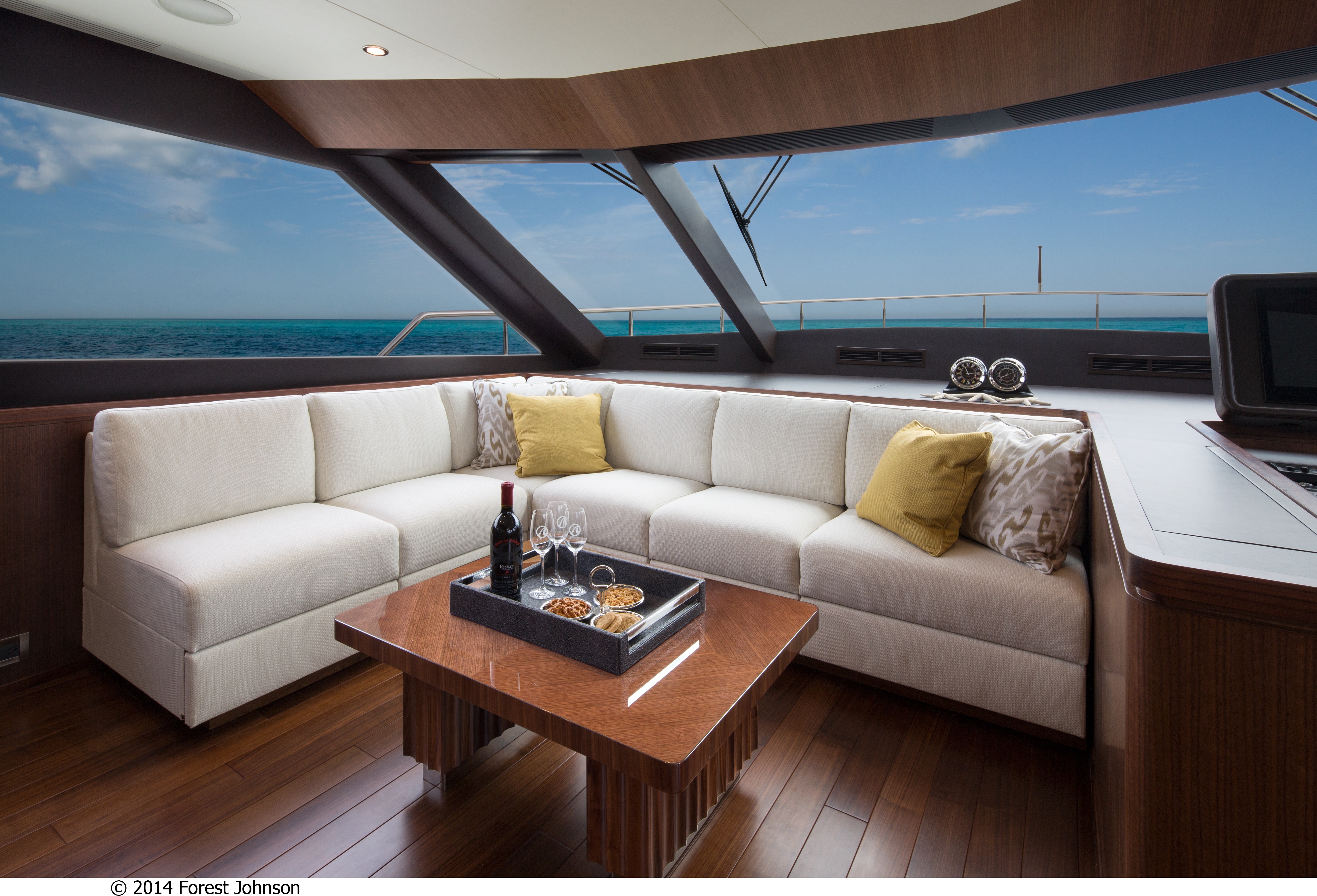 OA 100' Flybridge. Interior — Luxury Yacht Charter & Superyacht News