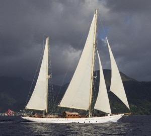 88ft classic superyacht Sincerity