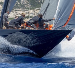 Sleek Firefly commands Class A after a second bullet on Day Two
FIREFLY, Claasen Shipyards, Hoek Design, 35m