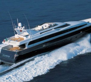 Yacht ALHENA