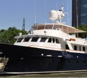 Motor yacht Bayou - Photo Credit Dennis Conners North Cove
