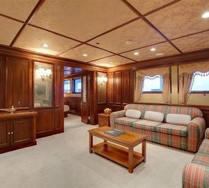 Saloon: Yacht LOALOAT AL BEHAR's Cabin Image