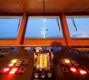 Bridgedeck On Yacht LOALOAT AL BEHAR