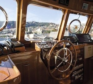 The 20m Yacht LABRADOR