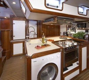 The 25m Yacht NOHEEA