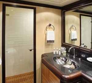 The 32m Yacht SAMIRA