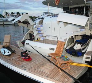 The 35m Yacht LONG AWEIGHTED