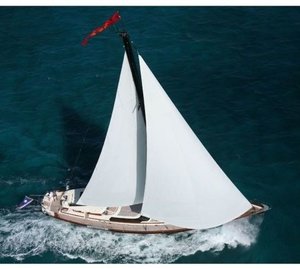 The 35m Yacht TENACIOUS