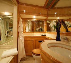 The 35m Yacht TENACIOUS