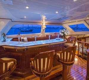 The 35m Yacht WHISPER