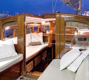 Lounge Aboard Yacht SHAMROCK V