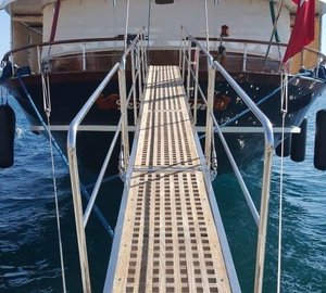 The 39m Yacht SEA DREAM